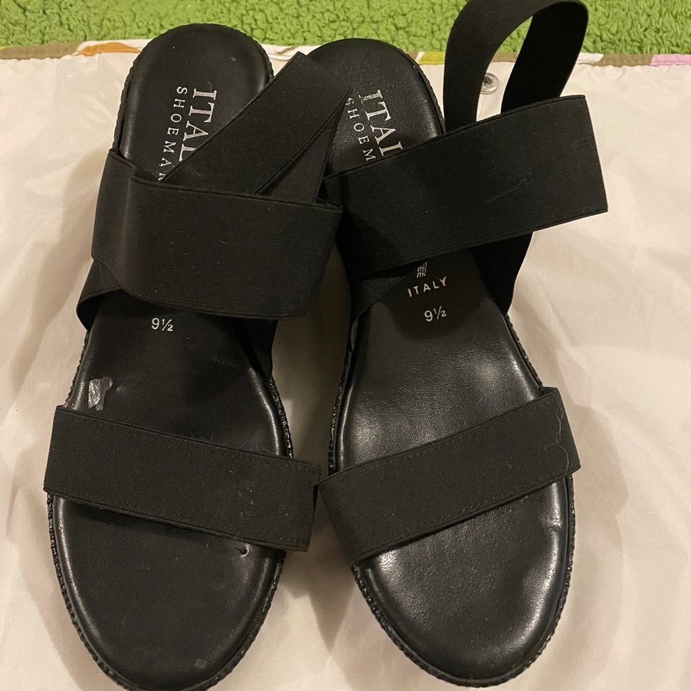 Italian Shoemakers Black sandals